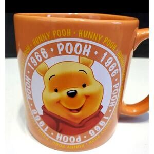 Disney Store Winnie the Pooh Bear Hunny Pooh 1966 Large Coffee Mug